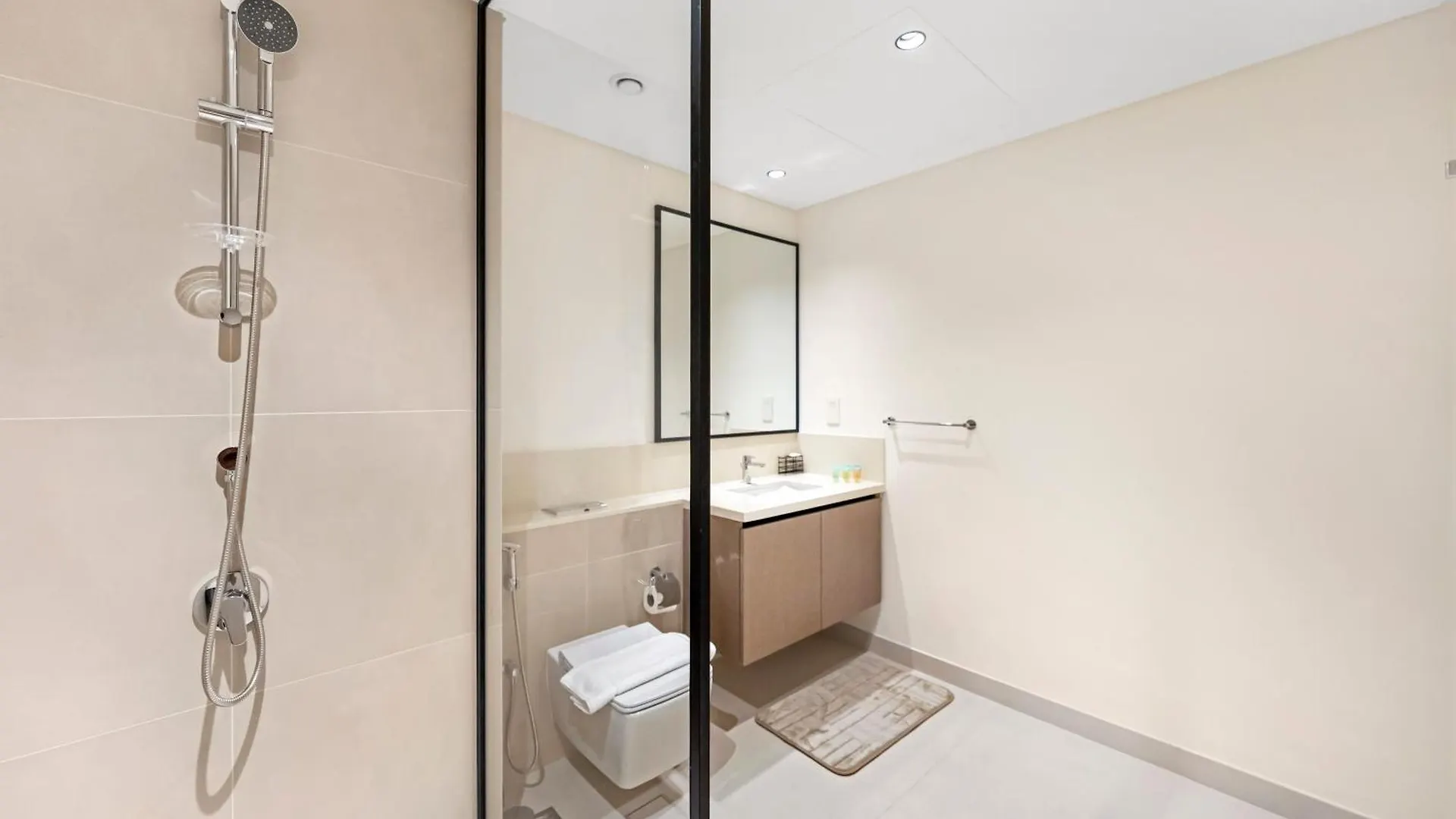 Luxury Downtown Dubai Apartment - 5 Mins Walk To Burj, Opera, Dubai Mall, Sleep 1-10 阿拉伯联合酋长国