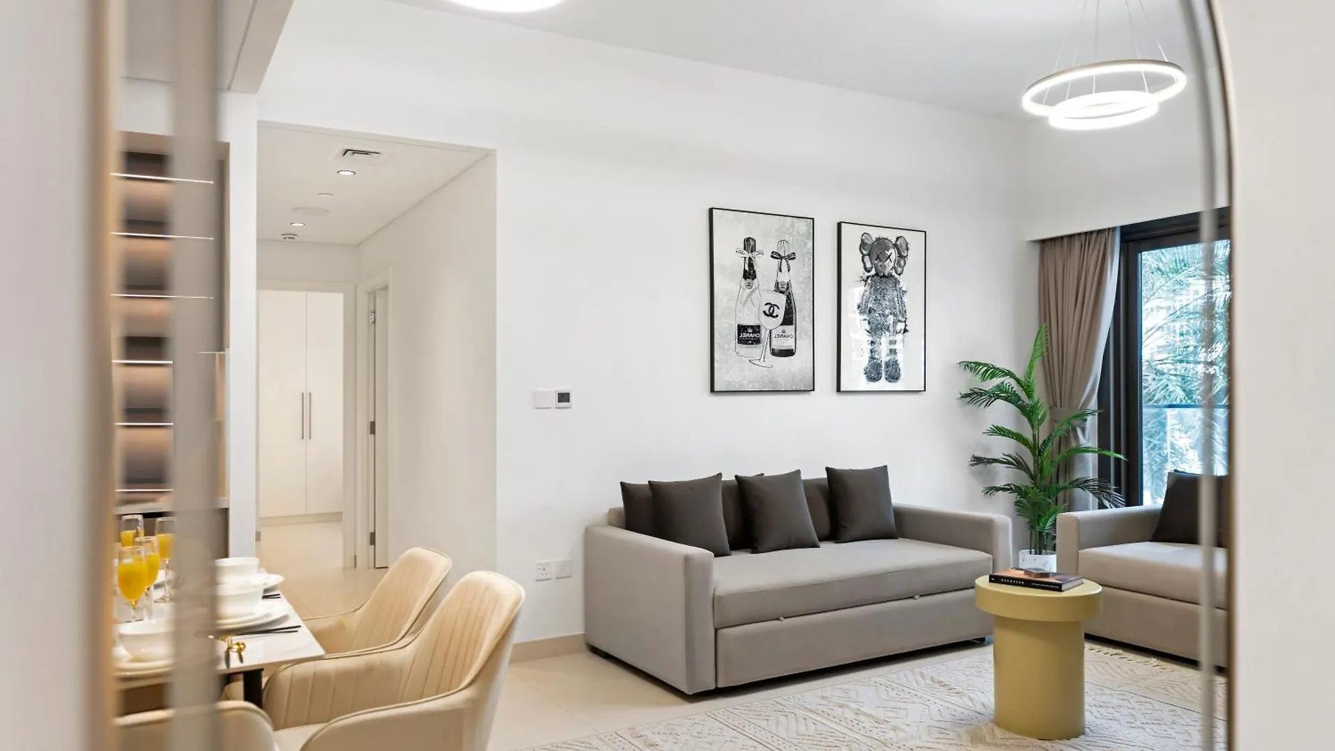 Luxury Downtown Dubai Apartment - 5 Mins Walk To Burj, Opera, Dubai Mall, Sleep 1-10 0*,